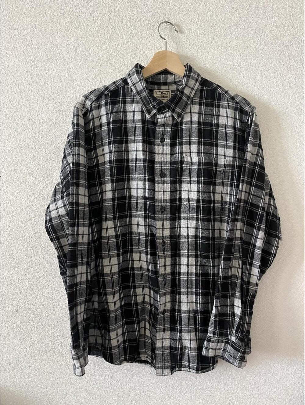 LL Bean Traditional Fit Black White Plaid Flannel M